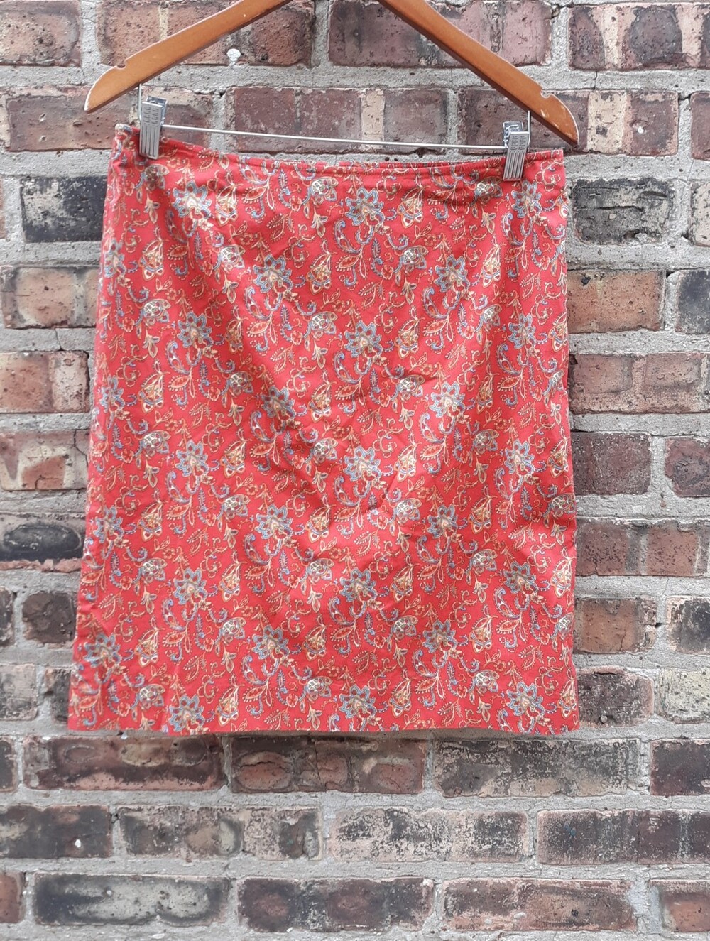 Jones New York Sport Red Paisley Print Cotton Stretch Straight Skirt Size 12